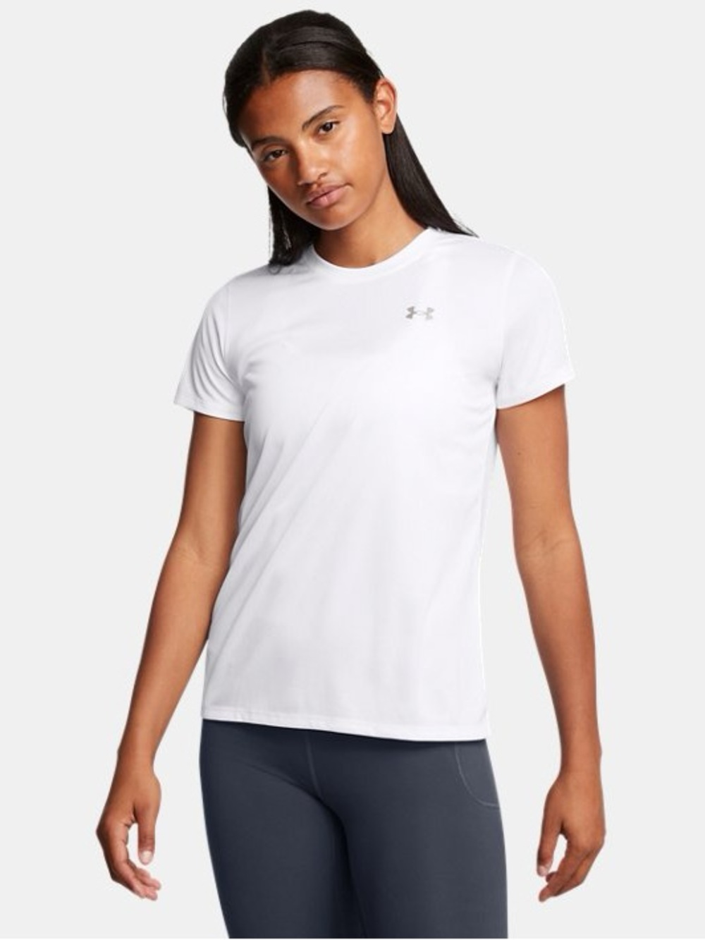 Under Armour Women’s White Short-Sleeve Performance Tech Tee size M